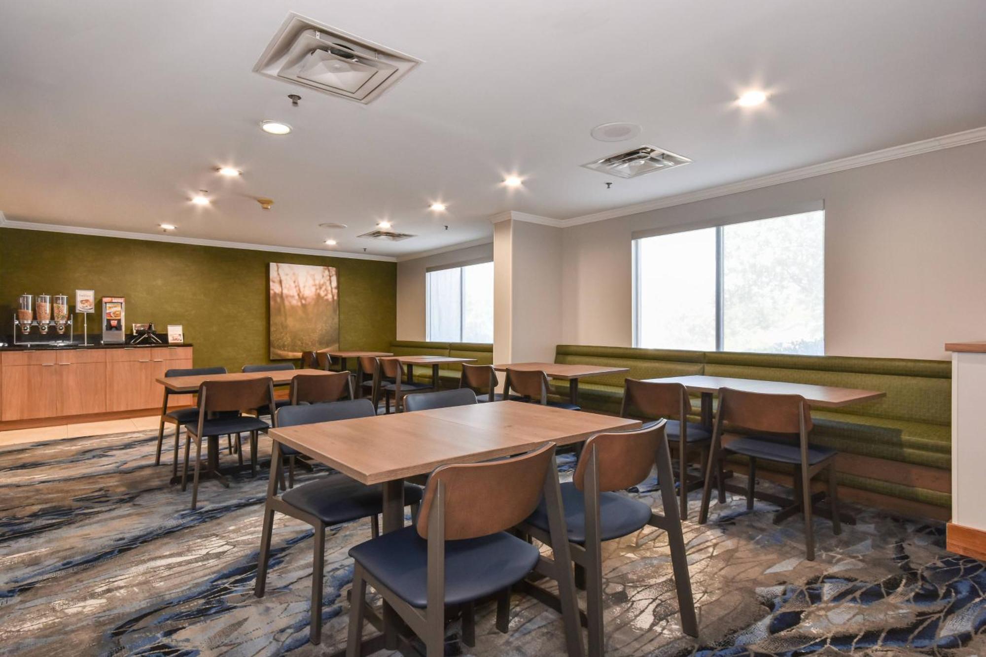 Fairfield By Marriott Inn & Suites Columbia Harbison Exterior photo