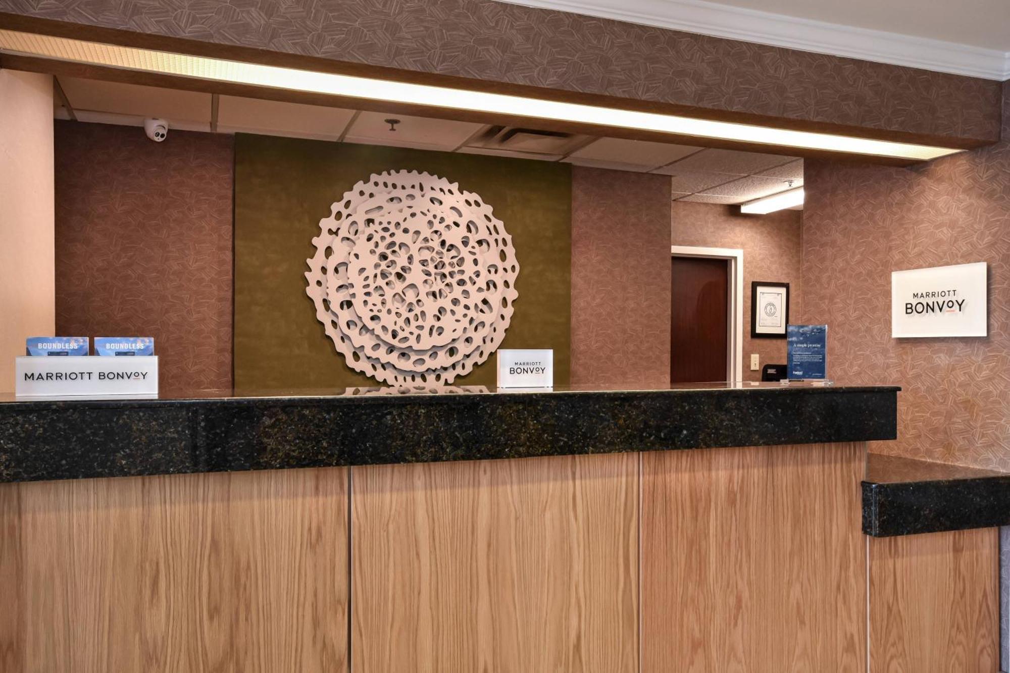 Fairfield By Marriott Inn & Suites Columbia Harbison Exterior photo